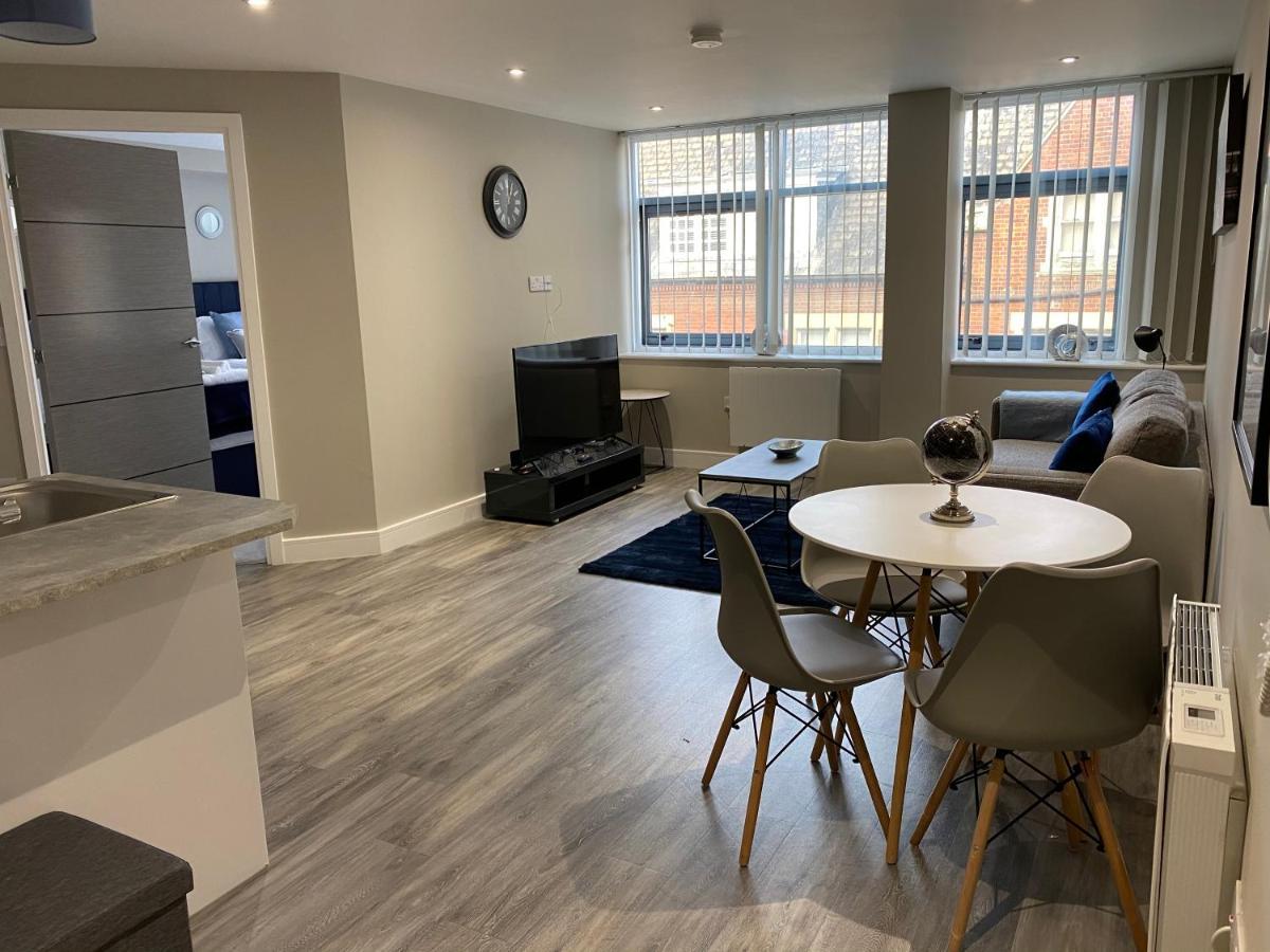Marie'S Serviced Apartment 1 Bed Citystay, Parking Bedford Exterior photo