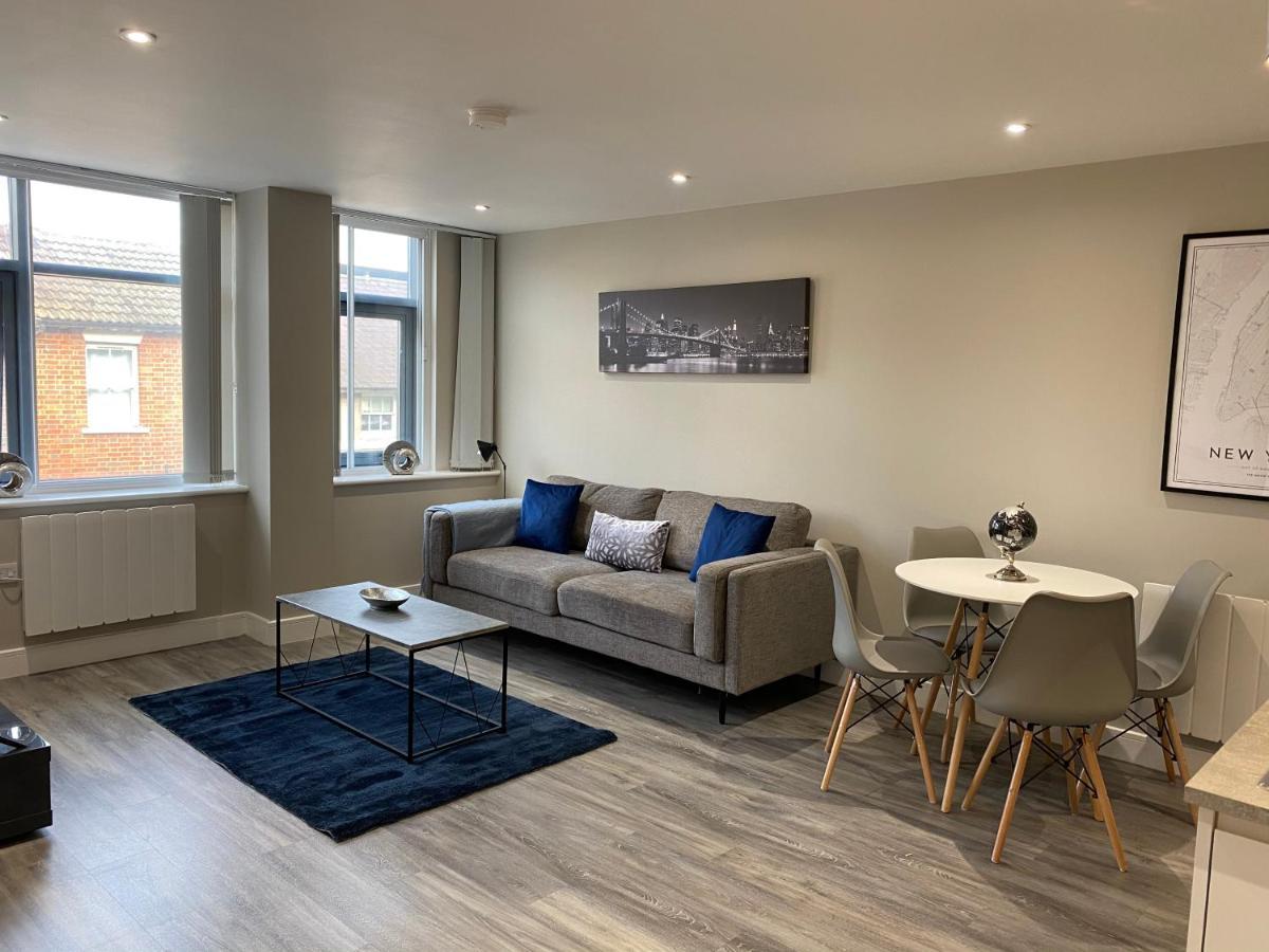 Marie'S Serviced Apartment 1 Bed Citystay, Parking Bedford Exterior photo